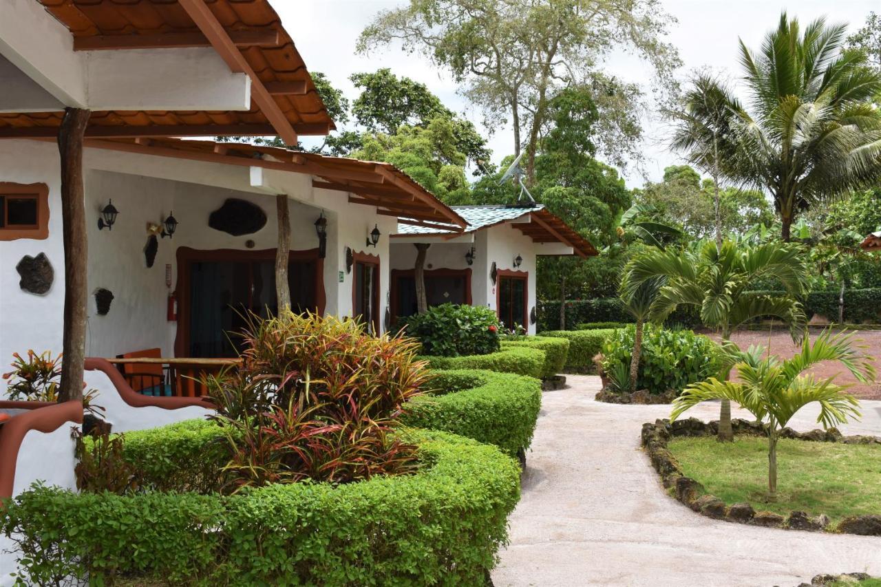 Piedras Blancas Lodge Puerto Ayora  Εξωτερικό φωτογραφία